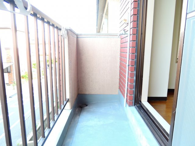 エンジェリ寿のバルコニー