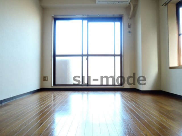 エンジェリ寿の寝室