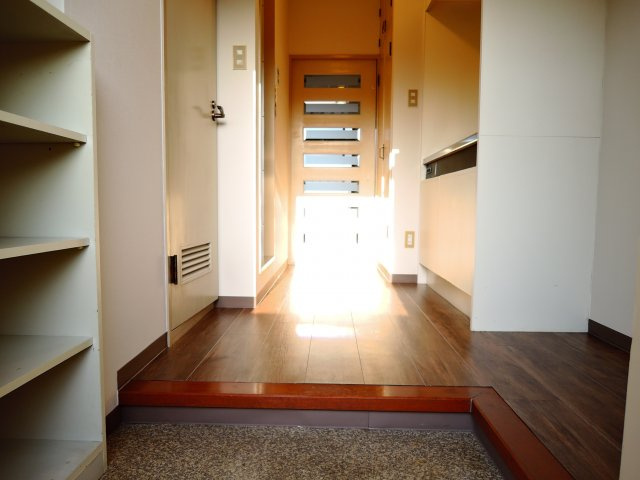 エンジェリ寿の玄関