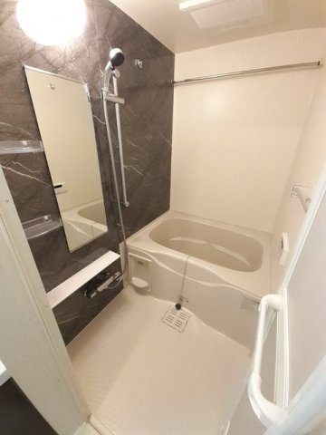 ゼファーの浴室