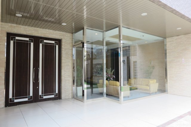 プレジオ南堀江のエントランス