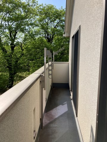 岡上戸建のバルコニー