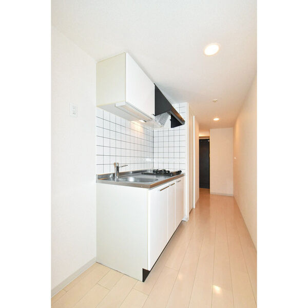 Gramercy Sakaeの居間・リビング