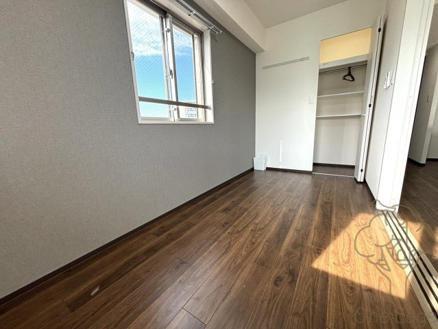 セイワパレス都島駅前の寝室