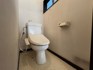 【トイレ】 | 葛飾区奥戸９（小岩駅）1480万円 | ウォシュレット付きトイレ（１階）