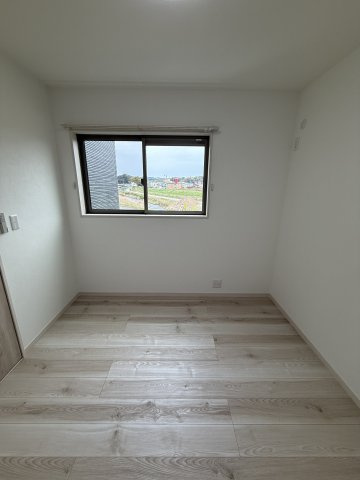 シアラ秋津町IV・デザイナーズ戸建賃貸・95059の洋室