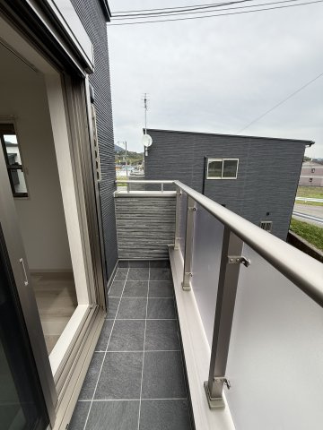 シアラ秋津町IV・デザイナーズ戸建賃貸・95059のバルコニー