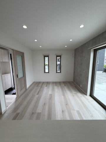 シアラ秋津町IV・デザイナーズ戸建賃貸・95059の居間・リビング