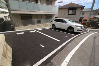 【駐車場】