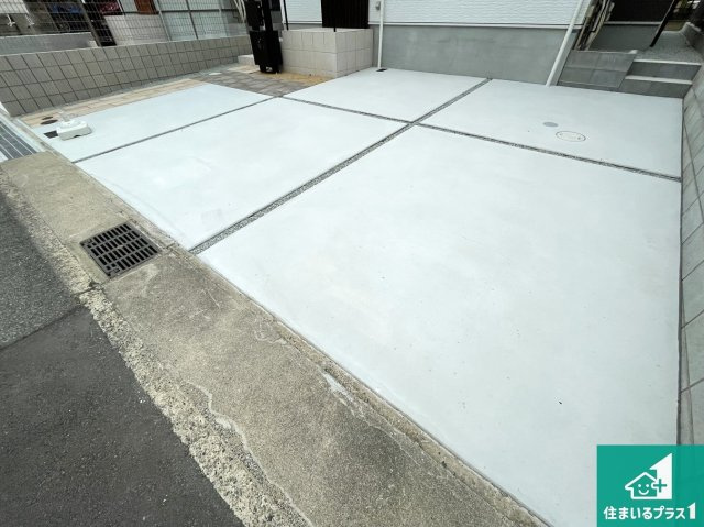 神戸市垂水区つつじが丘　新築一戸建ての駐車場|駐車スペース！散水栓があるので、こまめに愛車を洗えます！