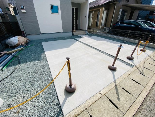 よかタウン／東区山ノ神２丁目２期／１号棟の駐車場|平置き2台可能な駐車スペース