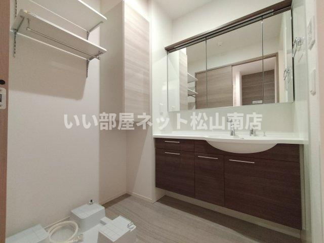 【洗面所】 | フェリシア朝生田