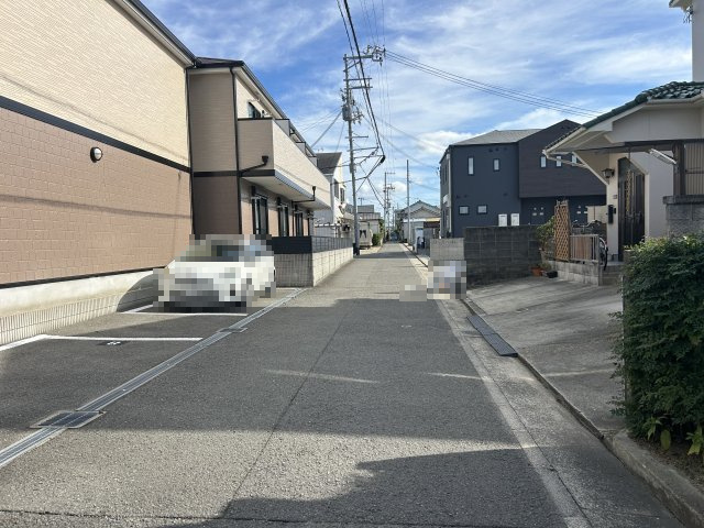 和歌山市今福5丁目・土地・56886の前面道路含む現地写真
