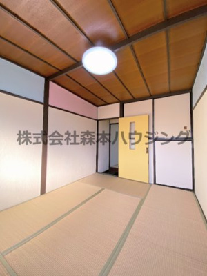【寝室】 | 　四條畷市美田町2-9テラス | 寝室にいかがでしょうか