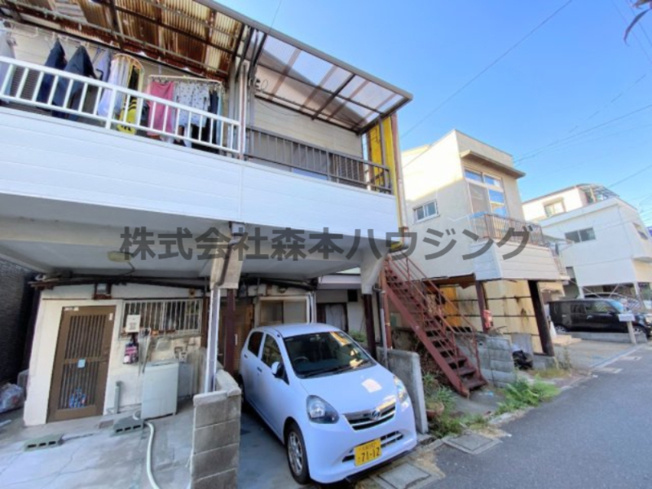 【外観】 | 　四條畷市美田町2-9テラス | 落ち着いた雰囲気の外観です
