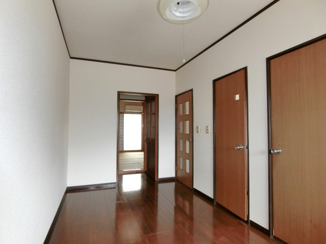 コーポ牧野の居間・リビング