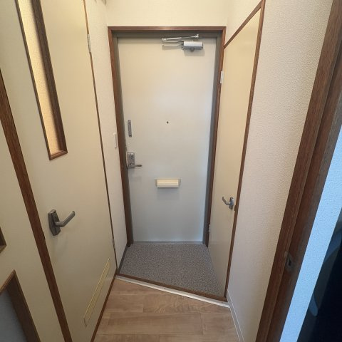 プラザマンション水元の玄関