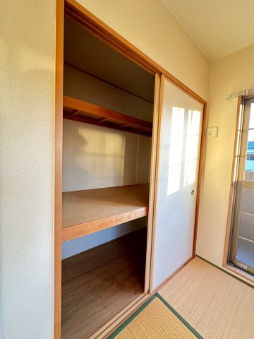 ジュネスト2番館の収納