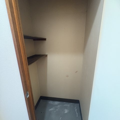 プラザマンション水元の玄関