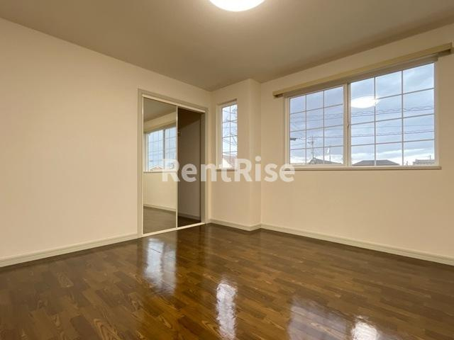 レインボーハイムの洋室|洋室