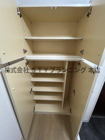 仲介手数料０円！センチュリー太子の収納