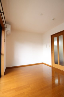 【洋室】 | エステ・ラグーナ七番館