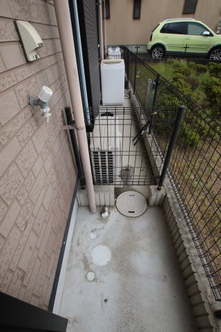 【設備】 | エステ・ラグーナ七番館 | 室外洗濯機置場