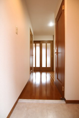 【玄関】 | エステ・ラグーナ七番館