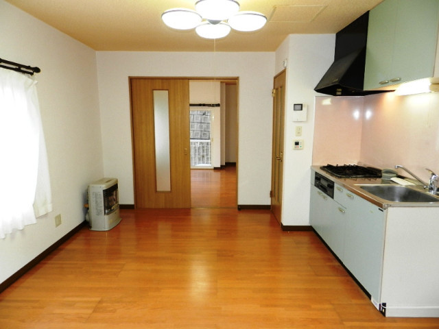 コーポアイリスの居間・リビング