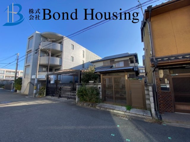 「7DK」「2世帯住宅」西新町 築27年の前面道路含む現地写真
