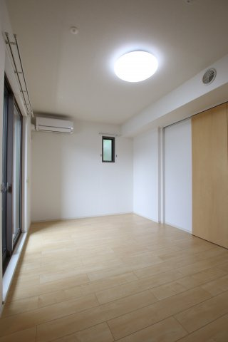 【洋室】 | エアリーヒル原町
