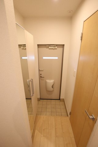 【玄関】 | エアリーヒル原町