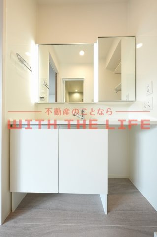 アベリア【キャッシュバック対象物件】の独立洗面台|独立洗面台、朝の身支度には欠かせません