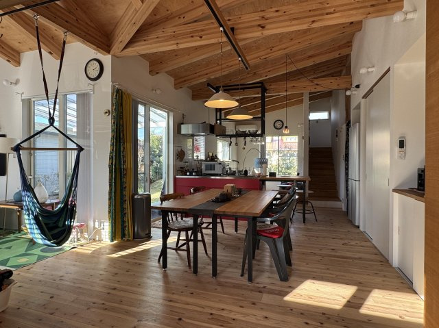 長浜　中古戸建の居間・リビング|ＬＤＫ　20.0帖