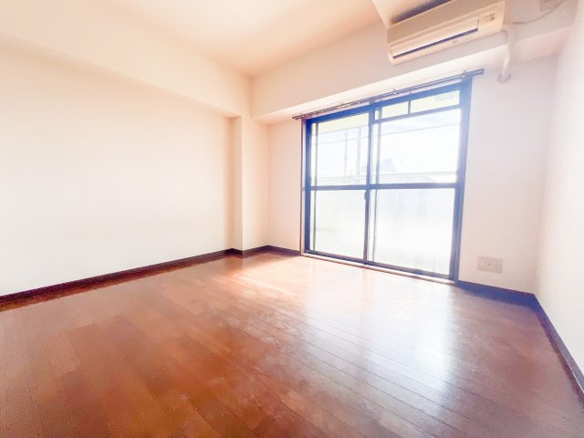 エミネンスパレスの洋室