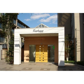 【エントランス】