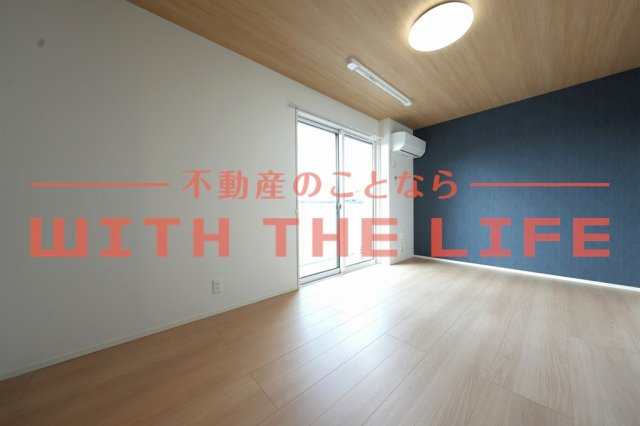 アベリア【キャッシュバック対象物件】の居間・リビング|ゆったり過ごせるリビングです