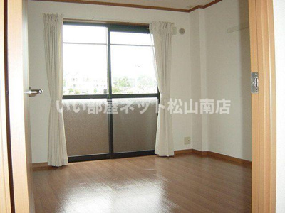 【洋室】 | フィールドハイツＭ