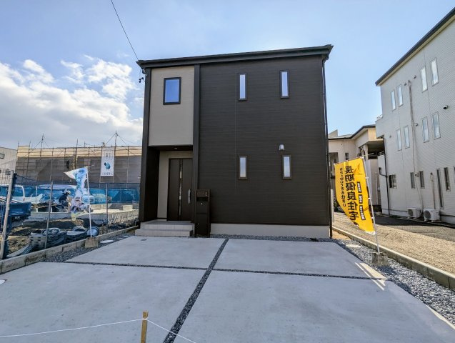 瀬戸市水野駅前の外観