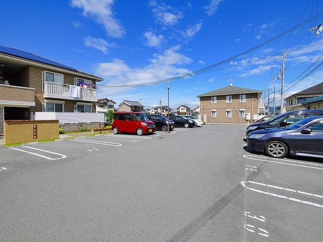 リビングタウン四条大路　Ｃ棟の駐車場