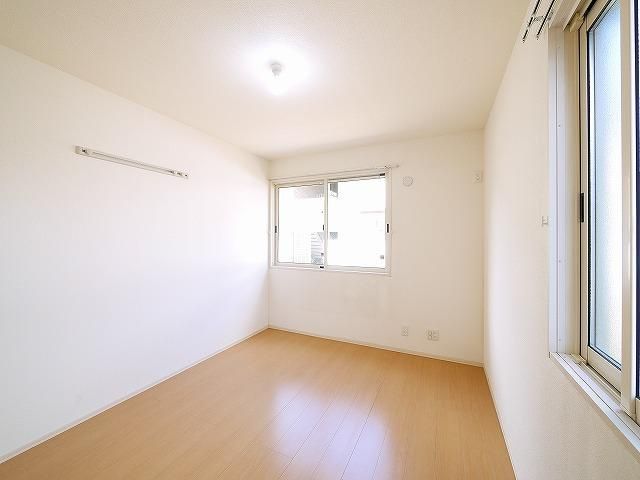 リビングタウン四条大路　Ｃ棟の洋室