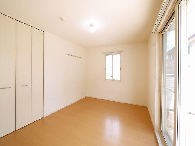 リビングタウン四条大路　Ｃ棟の洋室