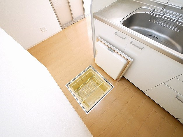 リビングタウン四条大路　Ｃ棟の収納