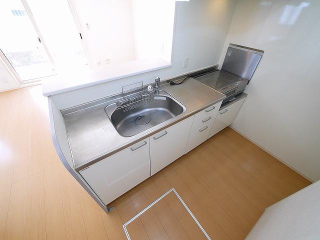 リビングタウン四条大路　Ｃ棟のキッチン|使いやすいキッチンです