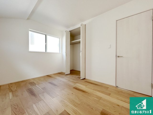 神戸市西区北別府　第10期　新築一戸建ての洋室|シンプルな洋室は、自分好みのインテリアが楽しめます♪ご家族とインテリアや家具を選びに行くのは新築購入時の醍醐味の一つです。ぜひお楽しみください♪