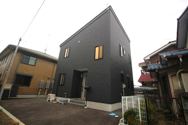 下野市駅東4丁目