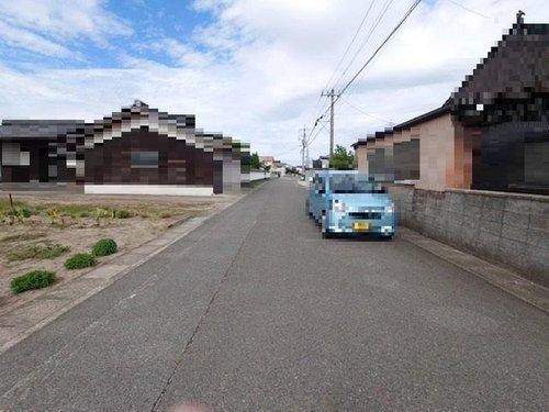 ■□大篠津町売土地□■の前面道路含む現地写真|前面道路は6ｍでございます。