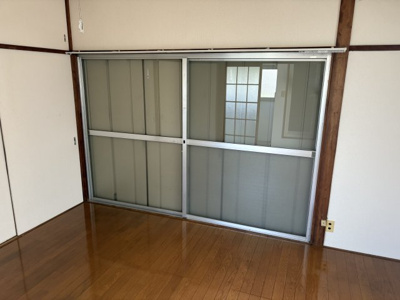 【設備】 | 和田荘 | 雨戸