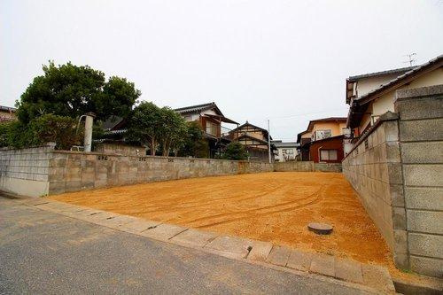 ■□■三本松４丁目売土地■□■のその他|間口約７．４ｍの敷地になり、車並列３台も可能の配置です。