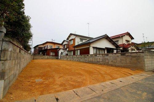 ■□■三本松４丁目売土地■□■のその他|隣接地は２階建の住宅地になっており、高層階の建物もない環境になります。